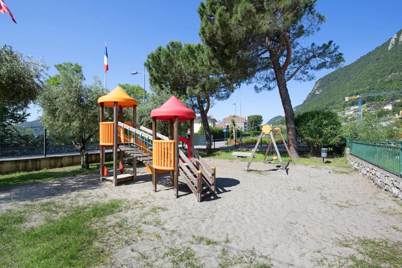 Camping Eurovil Предоре Екстериор снимка